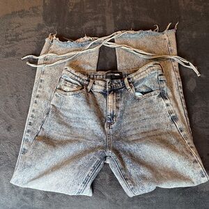 Fashion Nova Womens Light Wash Skinny Jeans